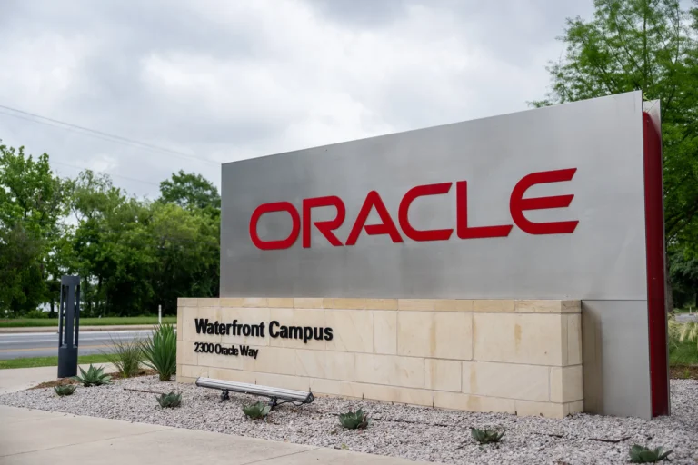 oracle layoffs
